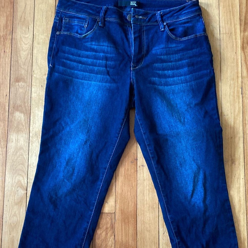 Women’s Denim Capris